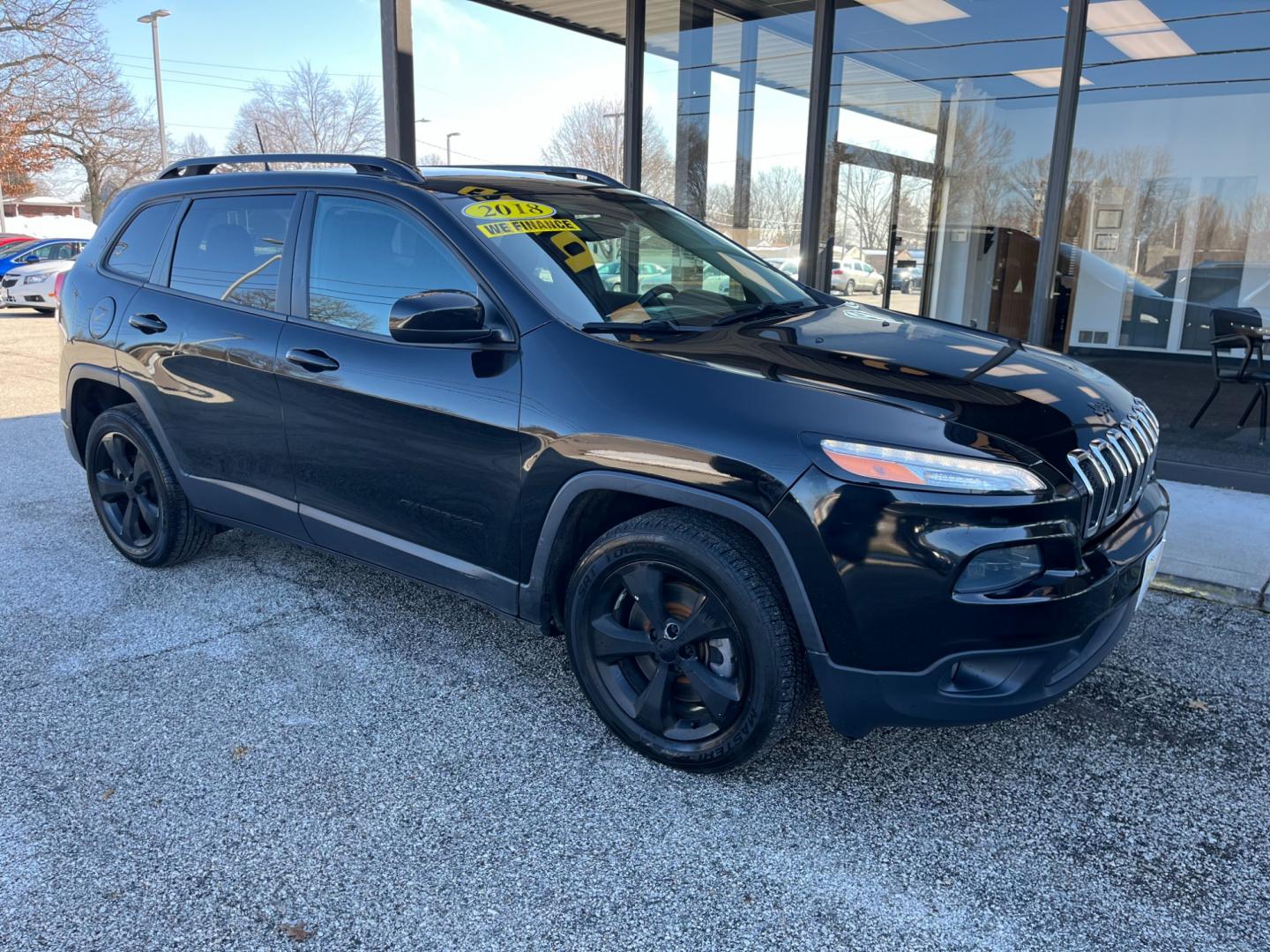 2018 Jeep Cherokee (1C4PJLCB4JD) , located at 1633 W Kimberly, Davenport, IA, 52806, (563) 323-5341, 41.559456, -90.598732 - Photo#2